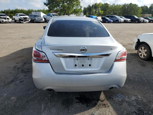 2015 Nissan Altima - Image 6