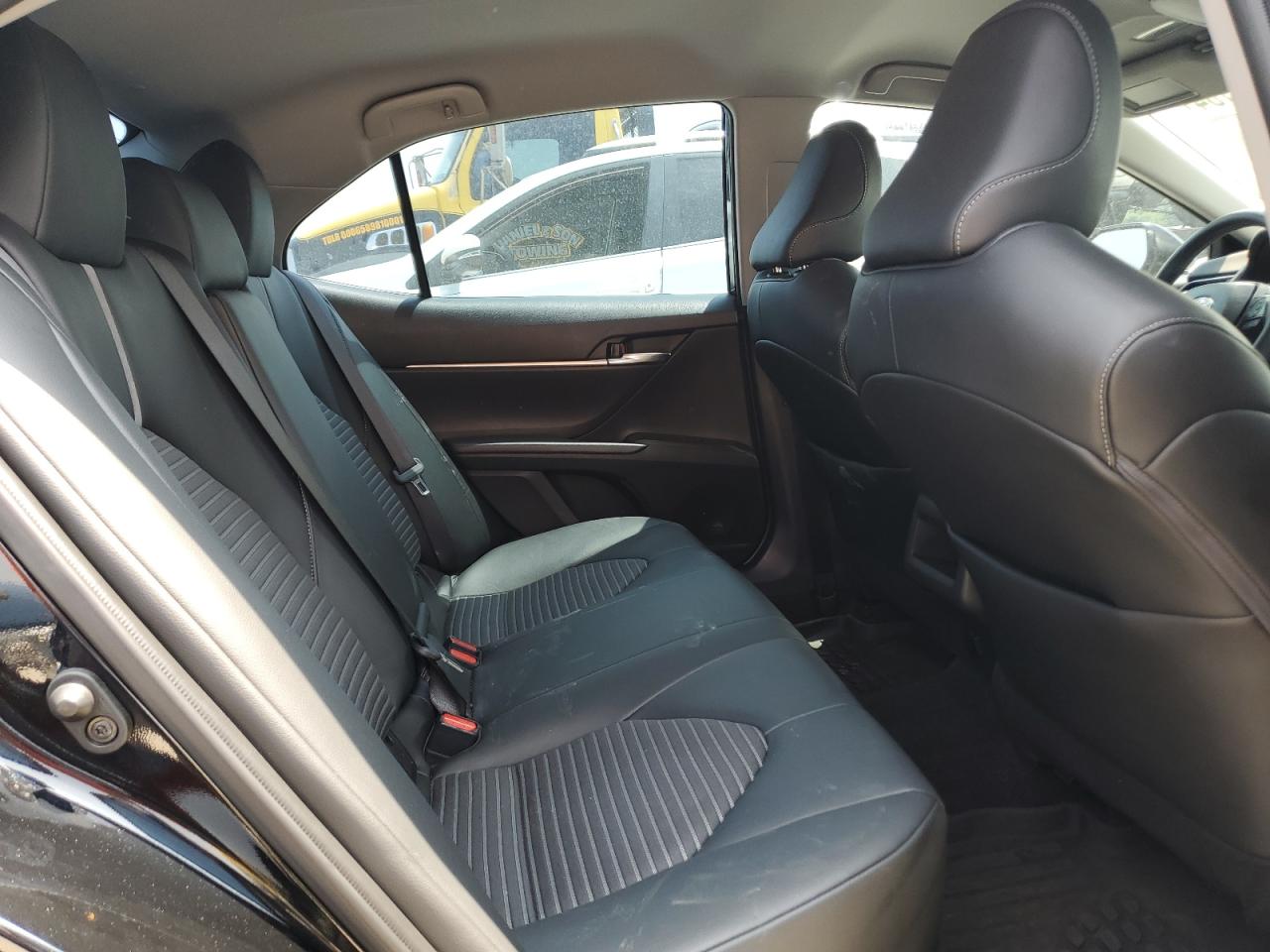 4T1T11AK7NU687585 2022 Toyota Camry Se