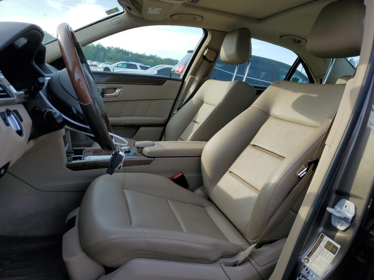 WDDHF5GB9BA413981 2011 Mercedes-Benz E 350