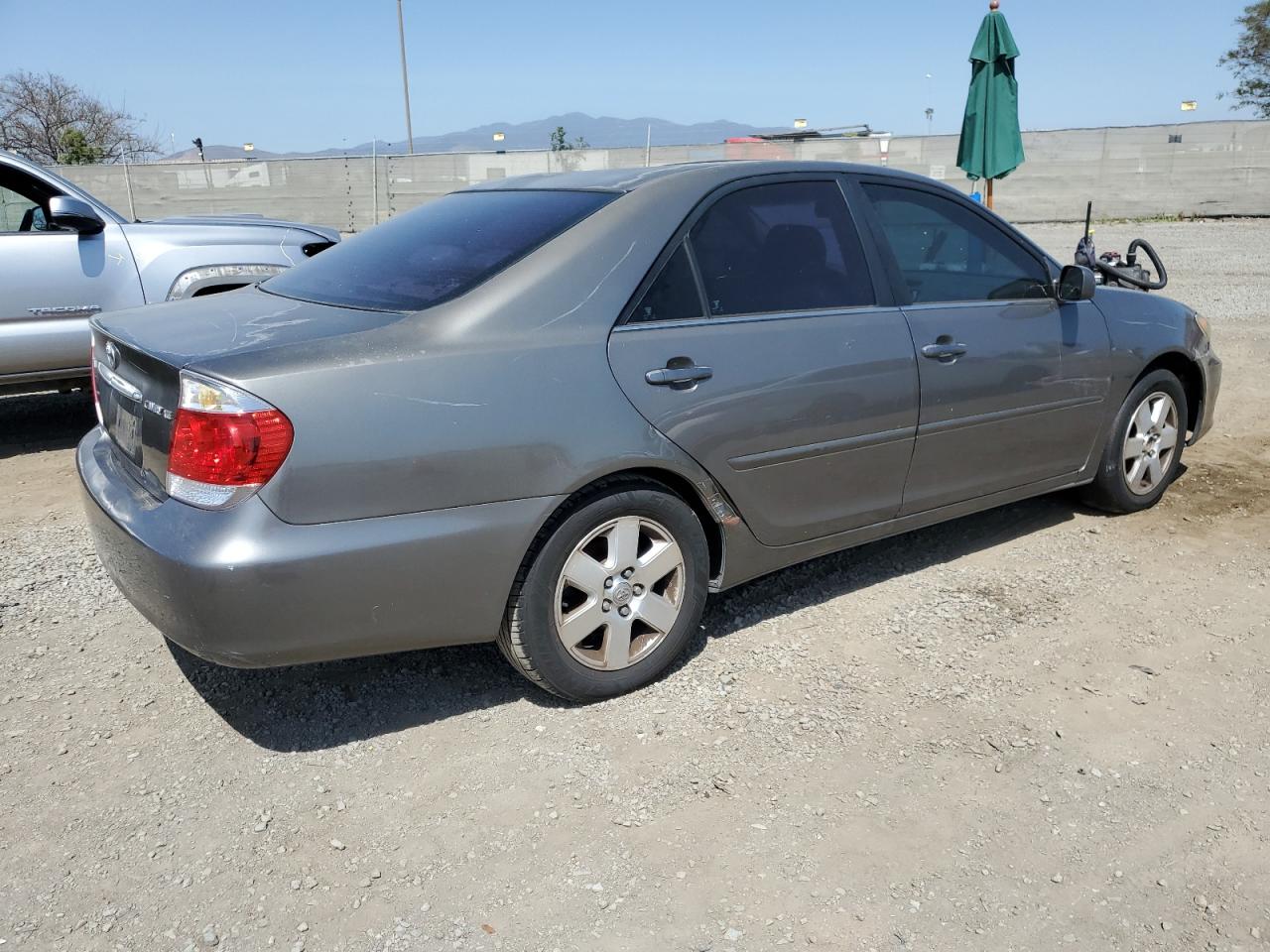 4T1BE32K95U619380 2005 Toyota Camry Le