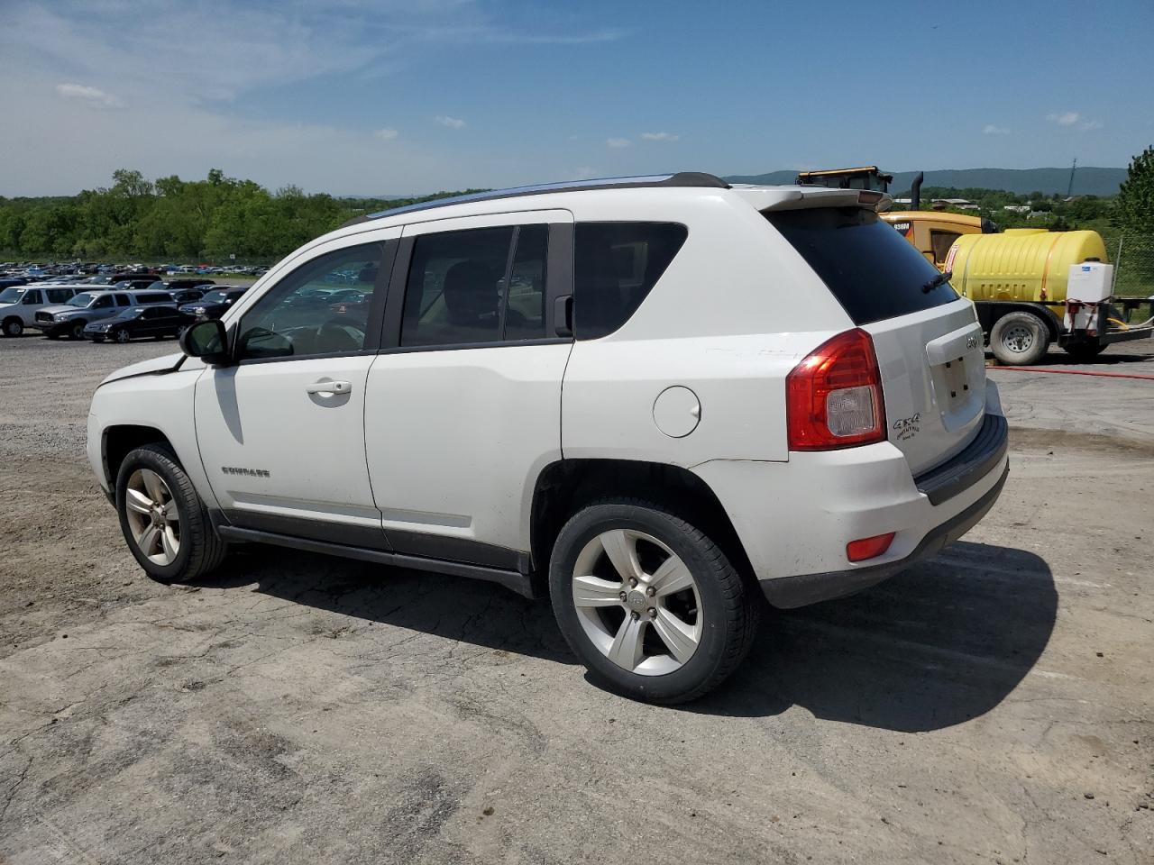 1C4NJDBB0DD245453 2013 Jeep Compass Sport