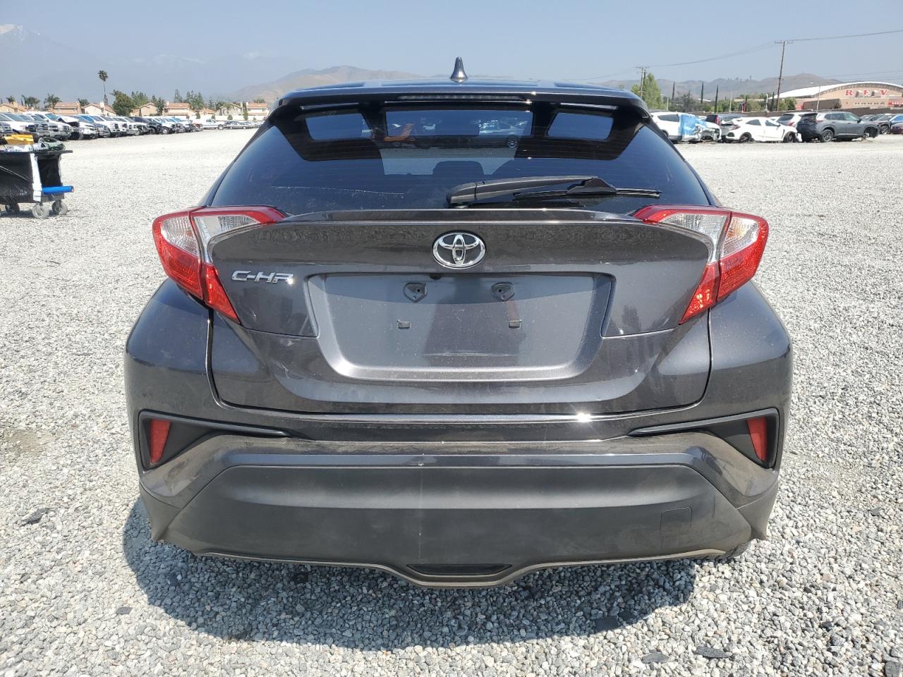 JTNKHMBX1L1078736 2020 Toyota C-Hr Xle