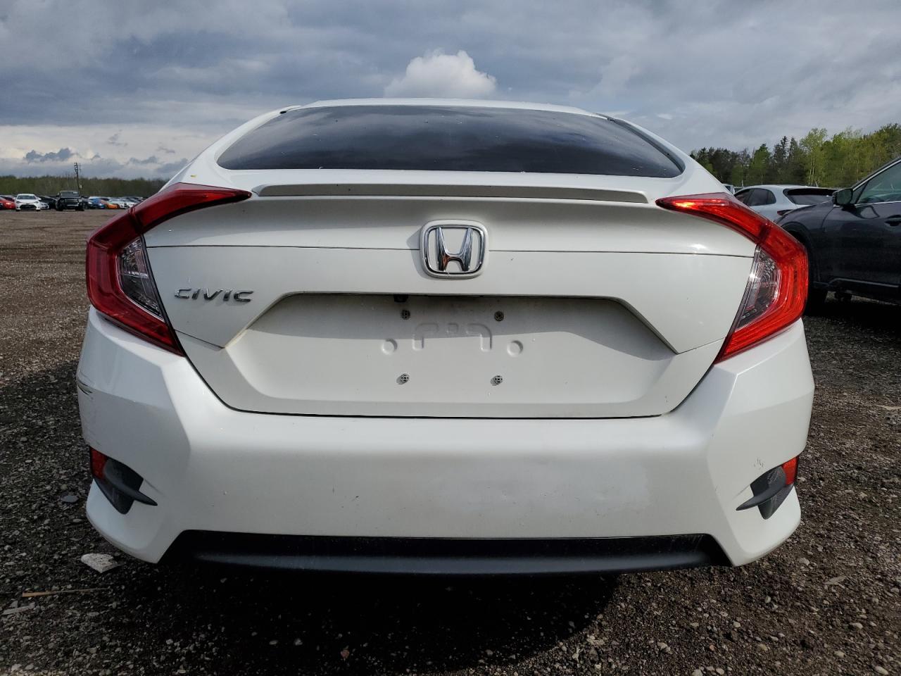 2HGFC1F43GH106046 2016 Honda Civic Ex