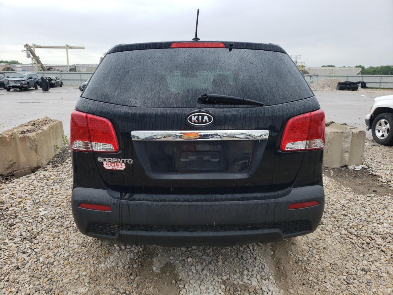 2013 Kia Sorento Lx vin: 5XYKT3A17DG326046