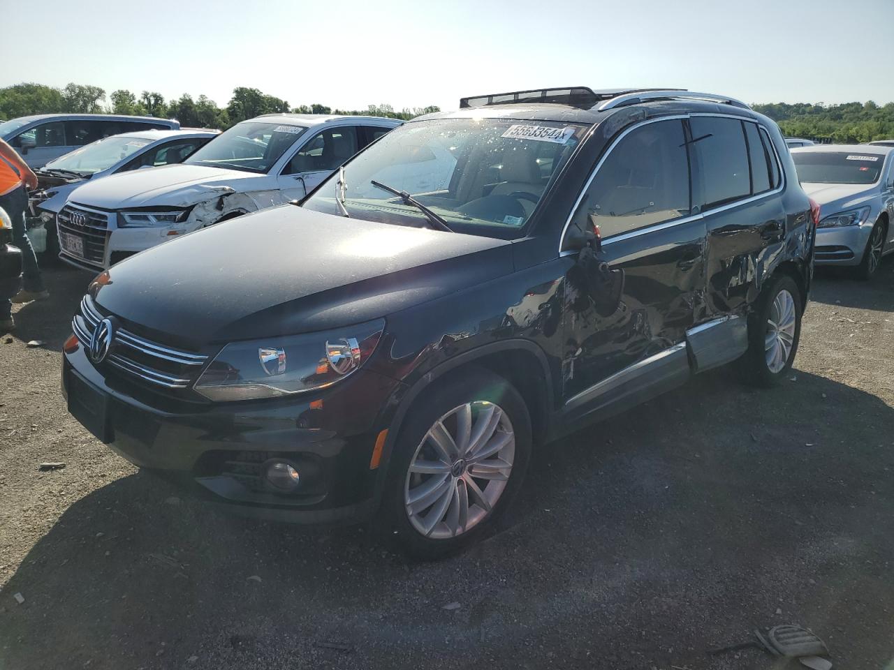 WVGAV7AX1FW568169 2015 Volkswagen Tiguan S