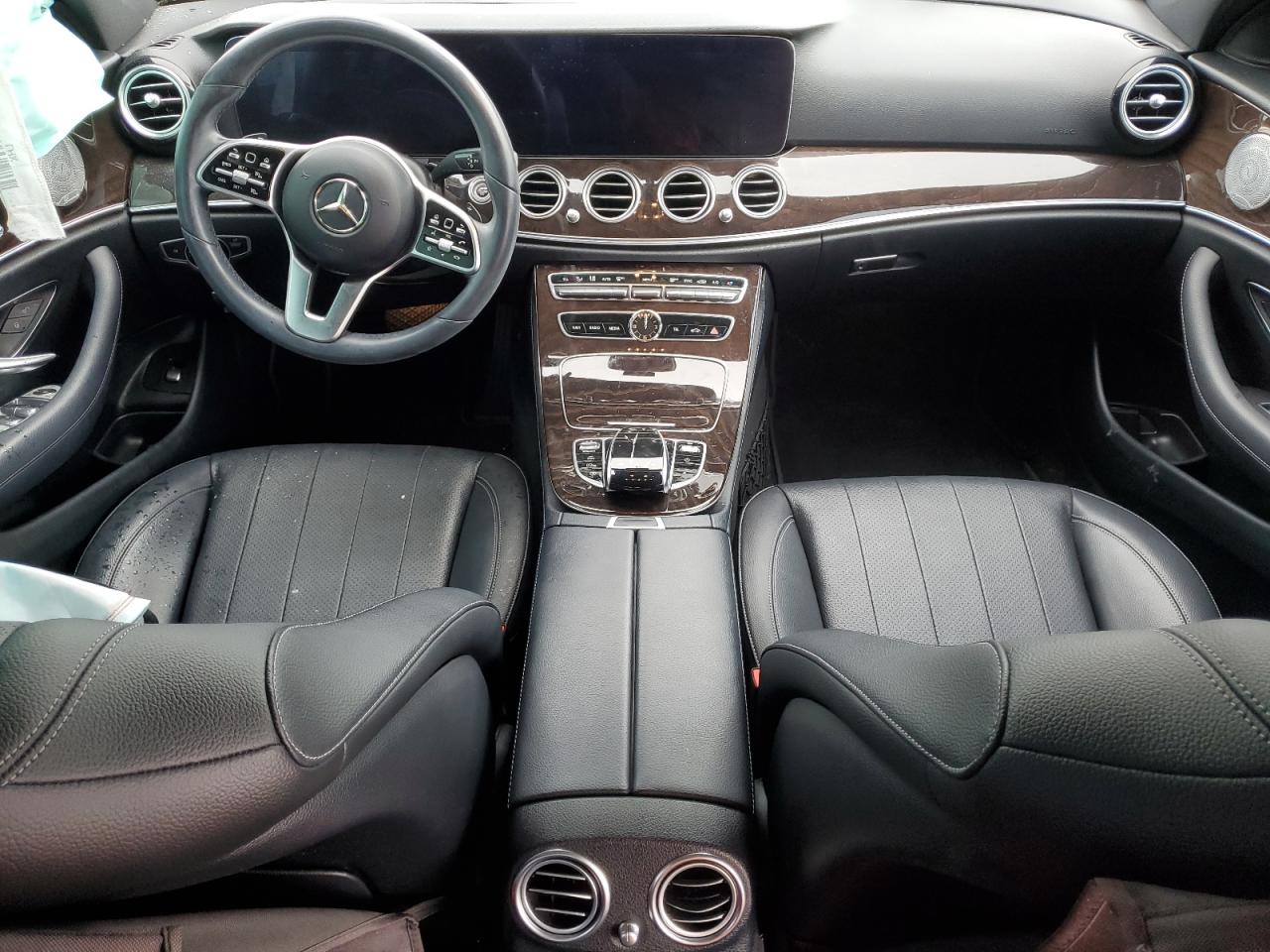 WDDZF4JB1KA582237 2019 Mercedes-Benz E 300