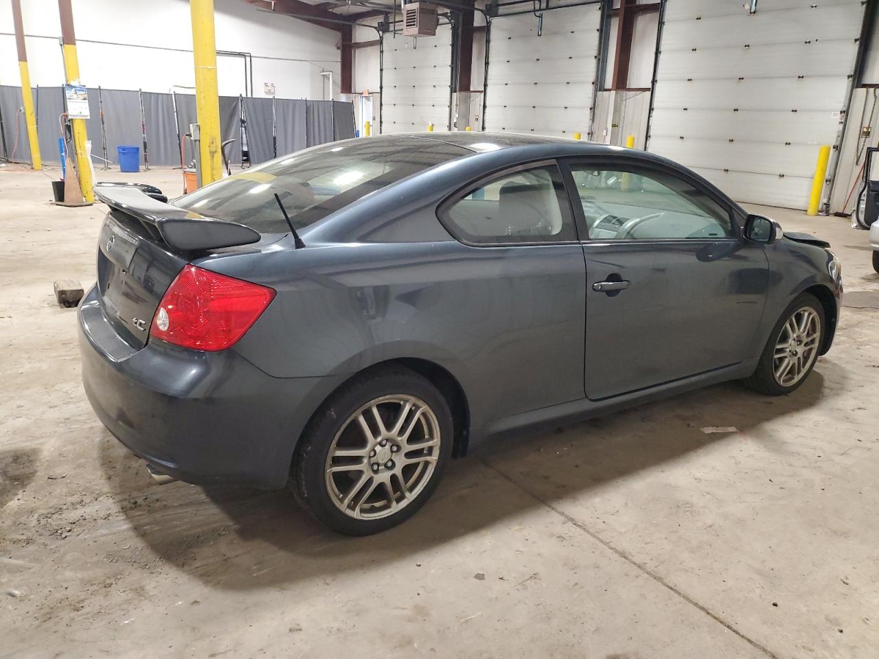 JTKDE177170177025 2007 Toyota Scion Tc