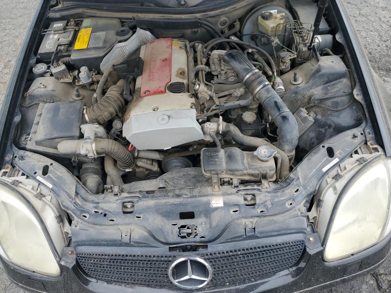 WDBKK47F1WF019553 1998 Mercedes-Benz Slk 230 Kompressor