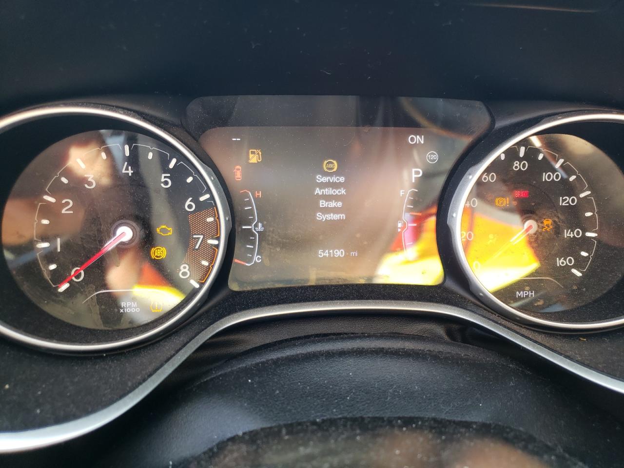 3C4NJDCB5JT400860 2018 Jeep Compass Limited