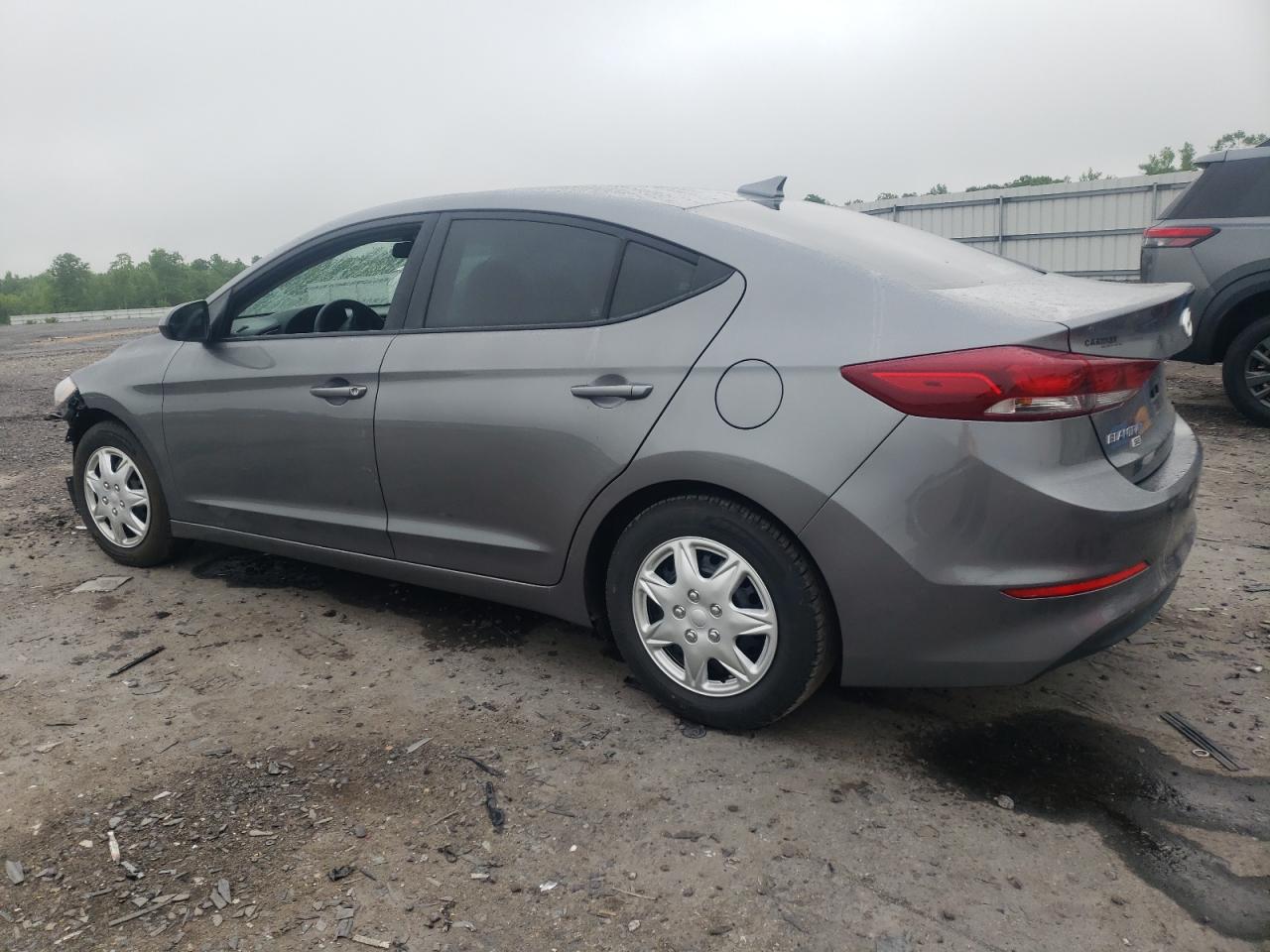 5NPD74LF6JH397030 2018 Hyundai Elantra Se