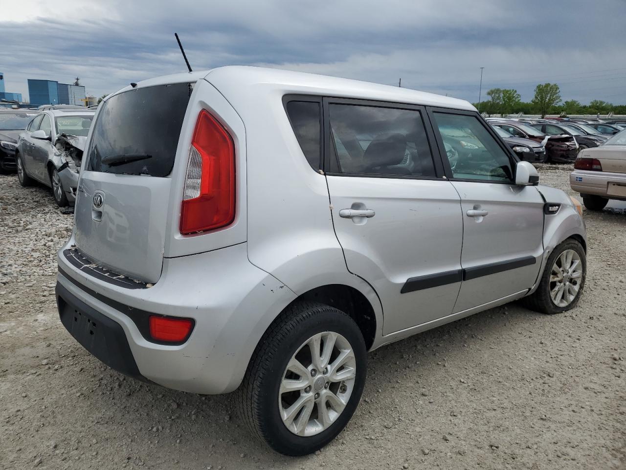 KNDJT2A52D7776290 2013 Kia Soul