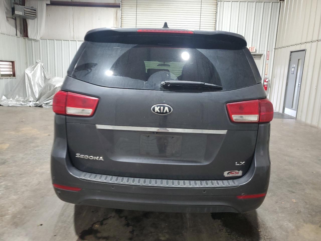 KNDMB5C17F6027554 2015 Kia Sedona Lx