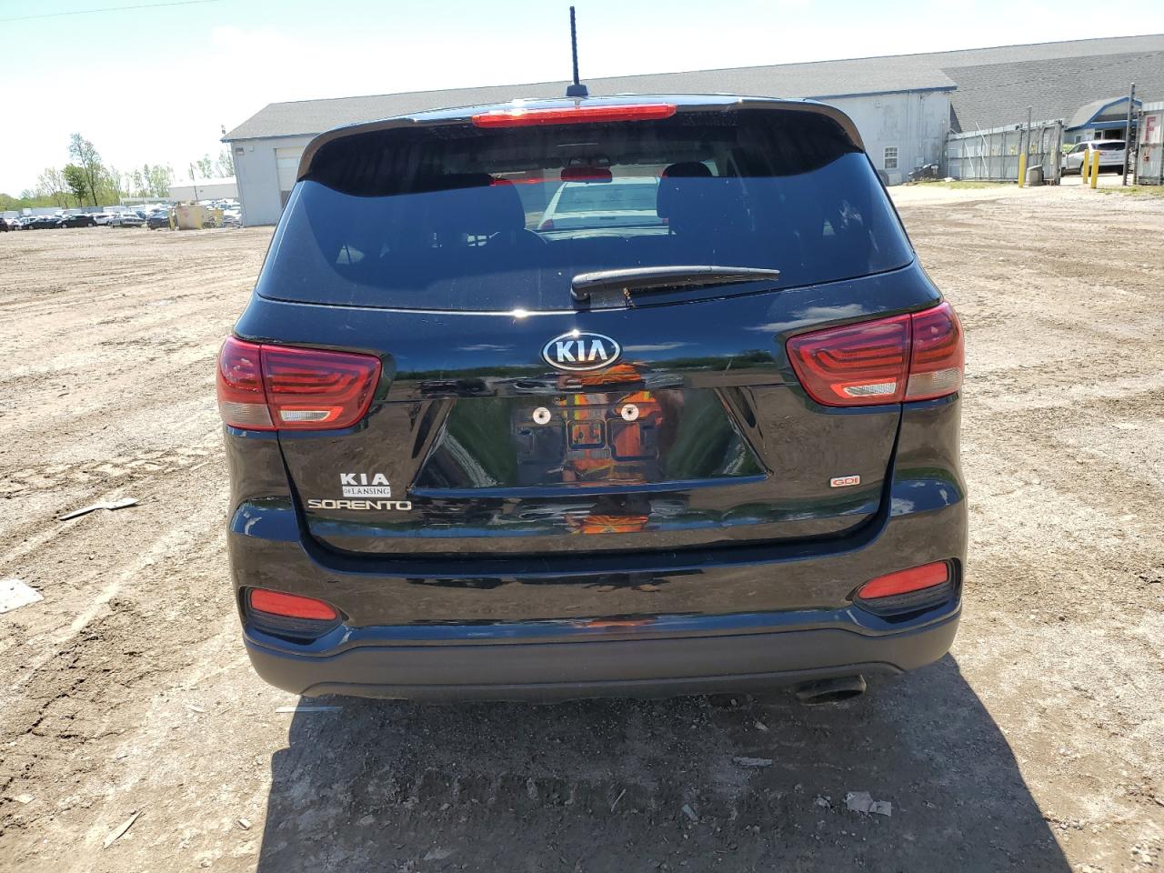 5XYPGDA32KG480369 2019 Kia Sorento L