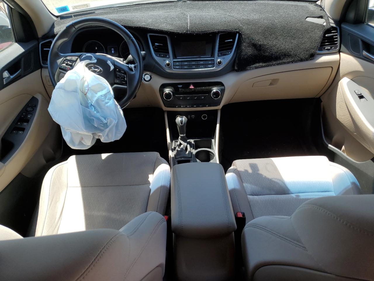 KM8J3CA22GU172364 2016 Hyundai Tucson Limited