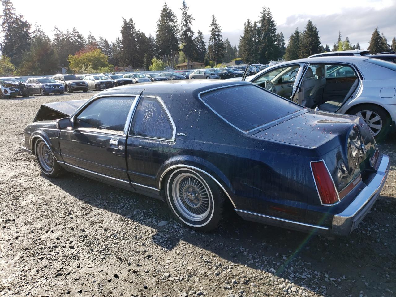 1LNBM93E7JY812614 1988 Lincoln Mark Vii Lsc