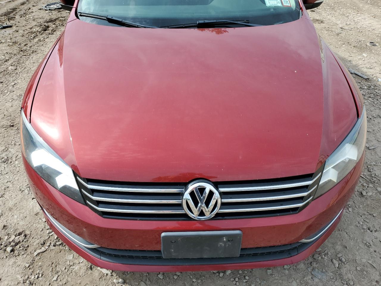 1VWAT7A33FC010507 2015 Volkswagen Passat S