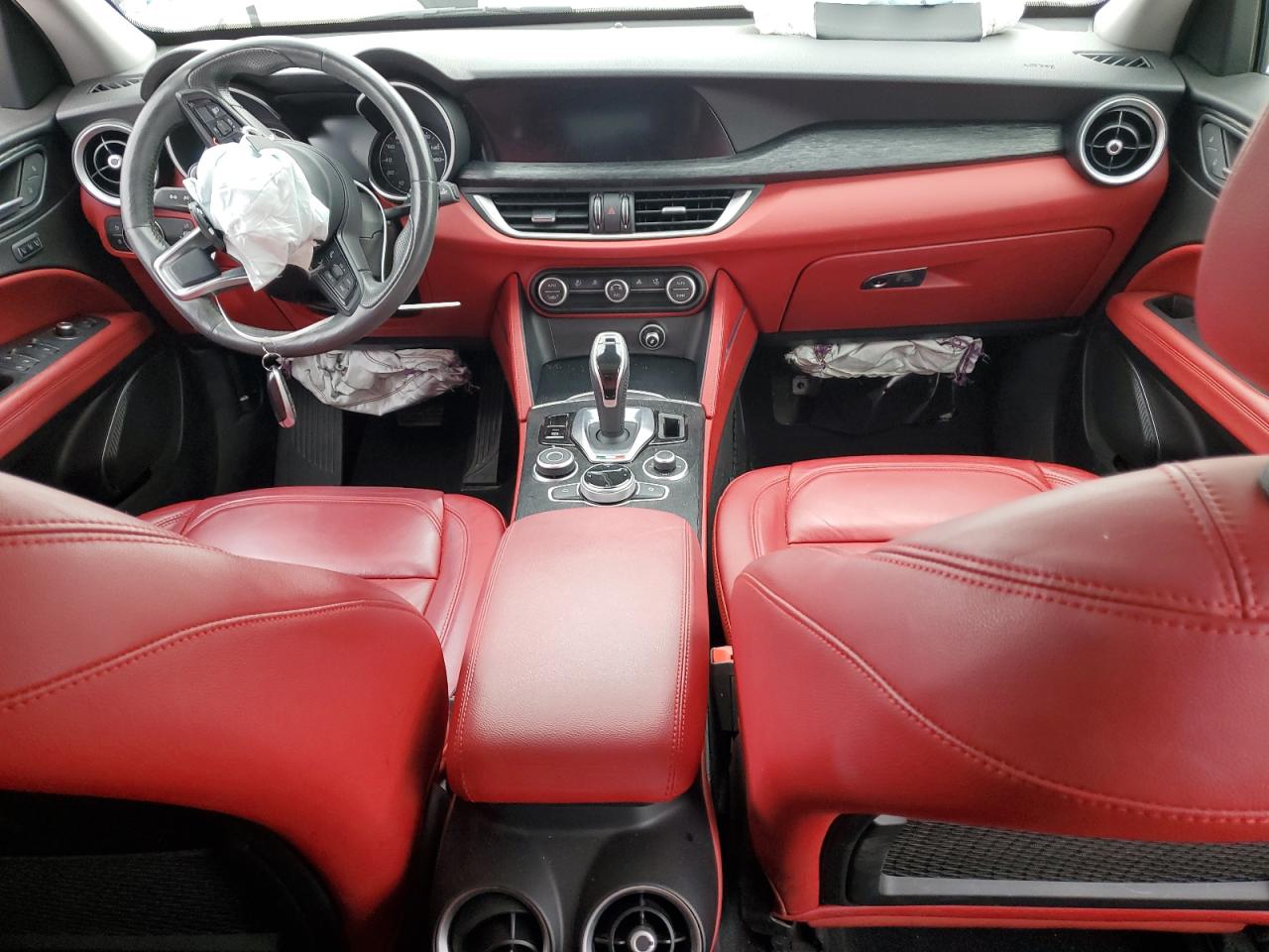 ZASPAJAN6M7D19404 2021 Alfa Romeo Stelvio Sport
