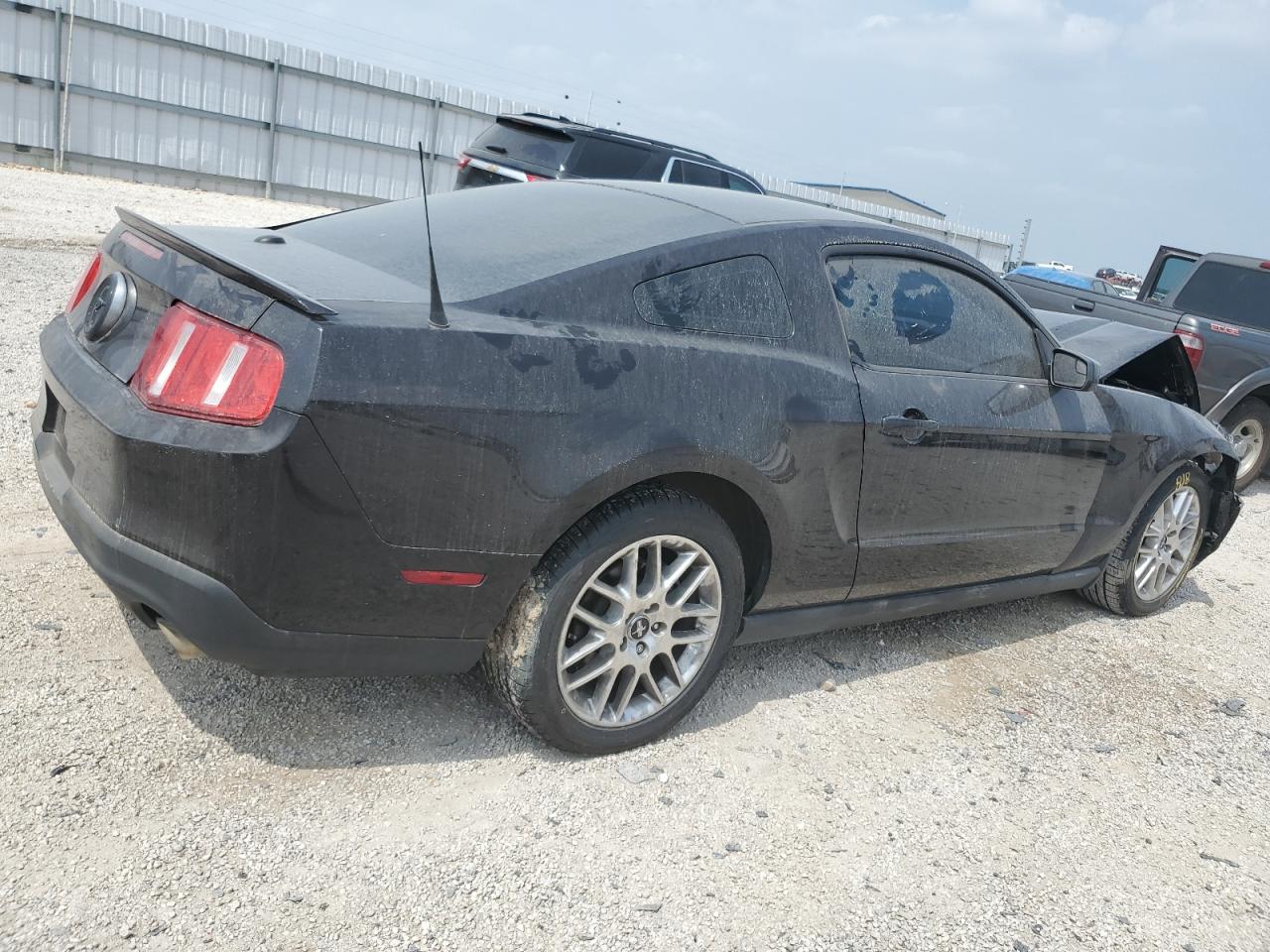 2012 Ford Mustang vin: 1ZVBP8AM3C5231340