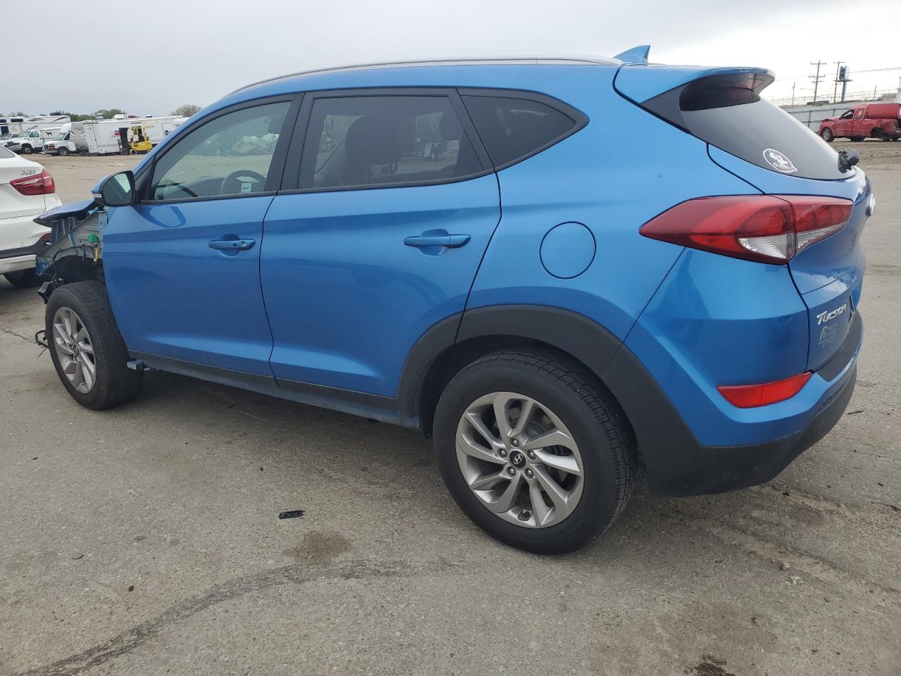 KM8J3CA46HU402944 2017 Hyundai Tucson Limited