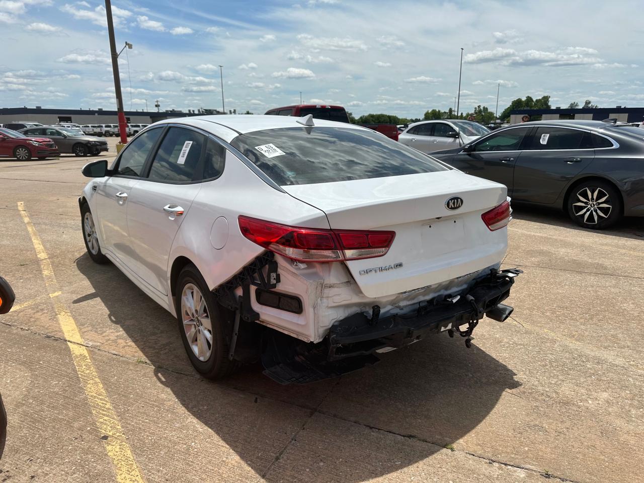 5XXGT4L38JG189189 2018 Kia Optima Lx