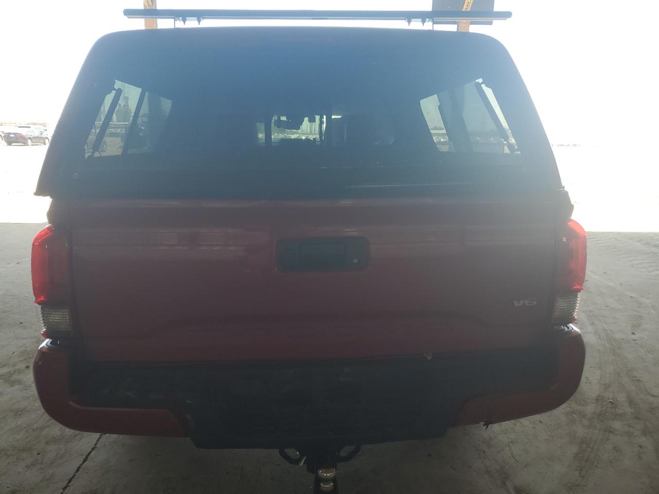 3TMCZ5AN3JM156607 2018 Toyota Tacoma Double Cab