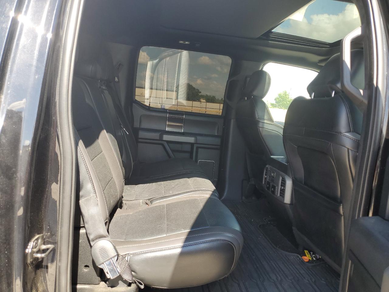 1FTFW1RG4KFA61267 2019 Ford F150 Raptor