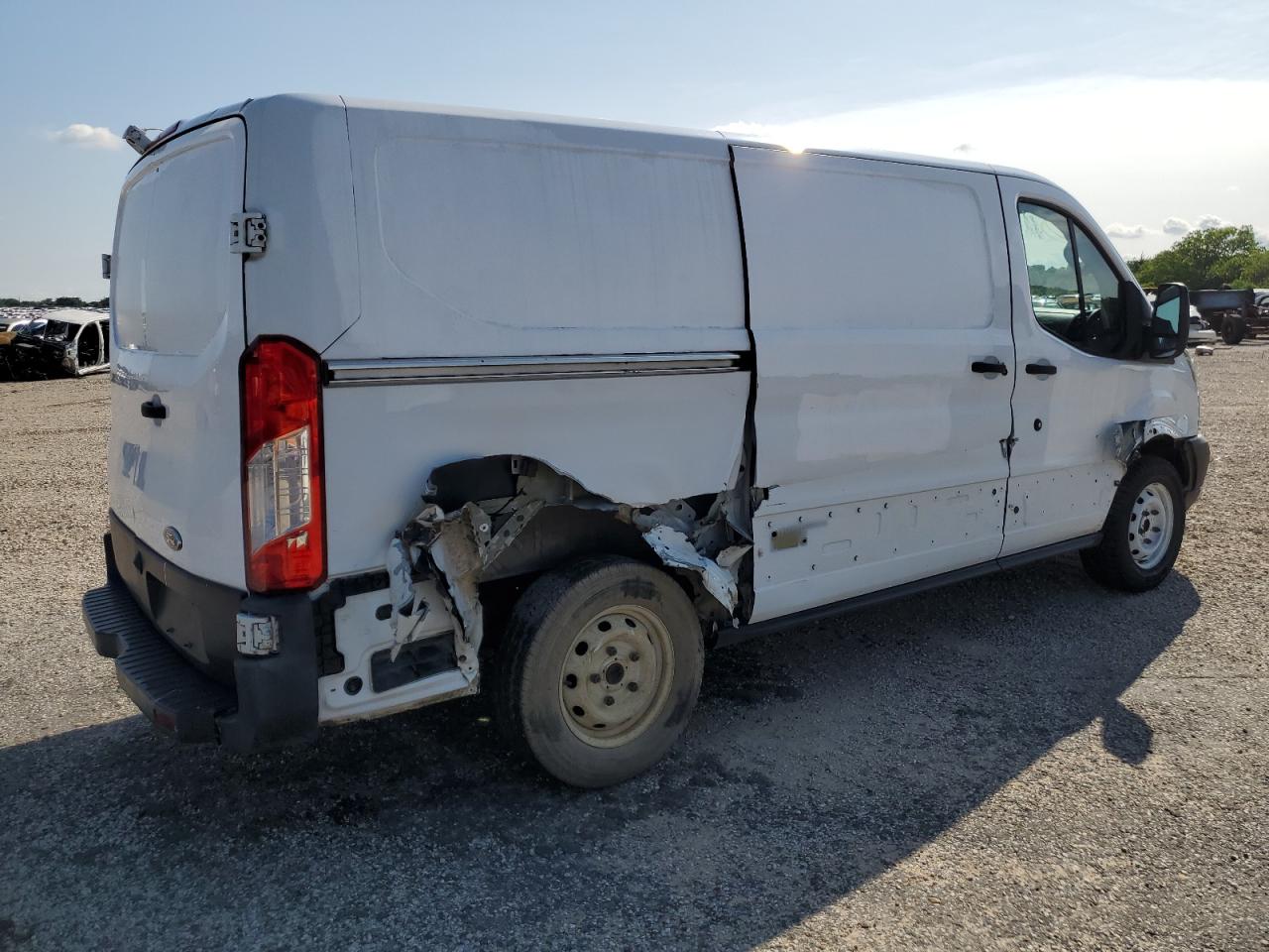 1FTYE1YM9GKB35414 2016 Ford Transit T-150