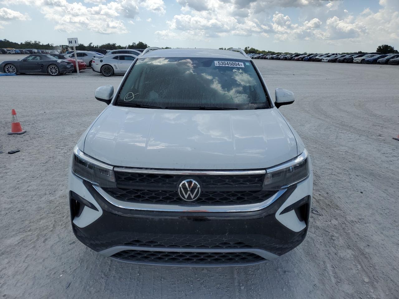 3VVSX7B22PM352565 2023 Volkswagen Taos Se