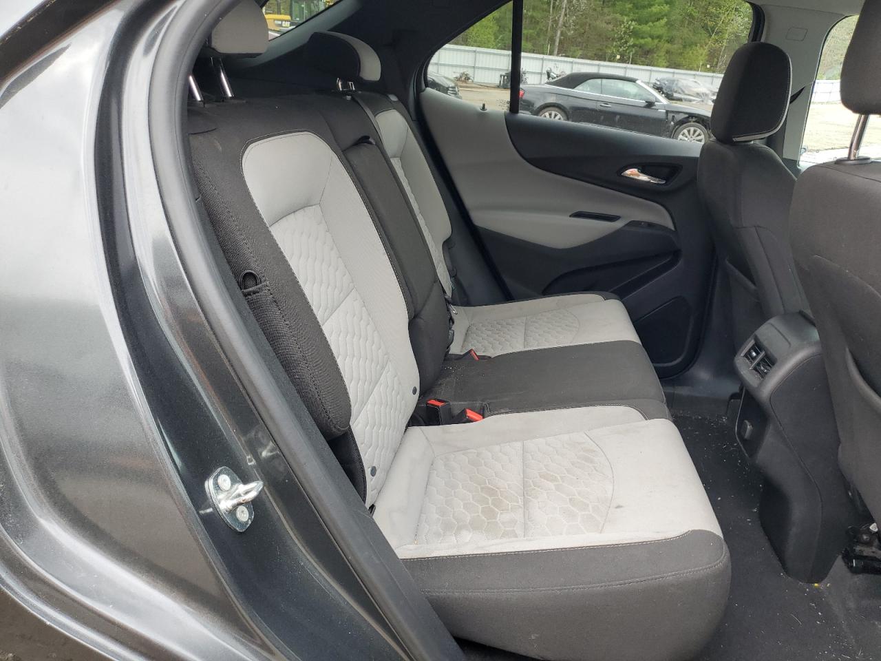 2GNAXHEV3J6219991 2018 Chevrolet Equinox Ls