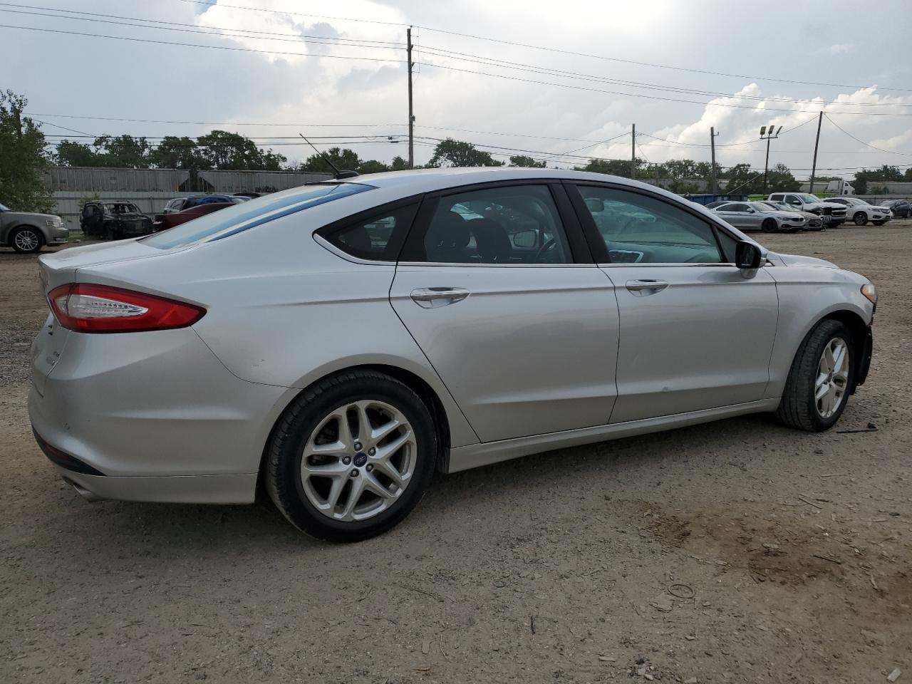 3FA6P0HRXDR188577 2013 Ford Fusion Se