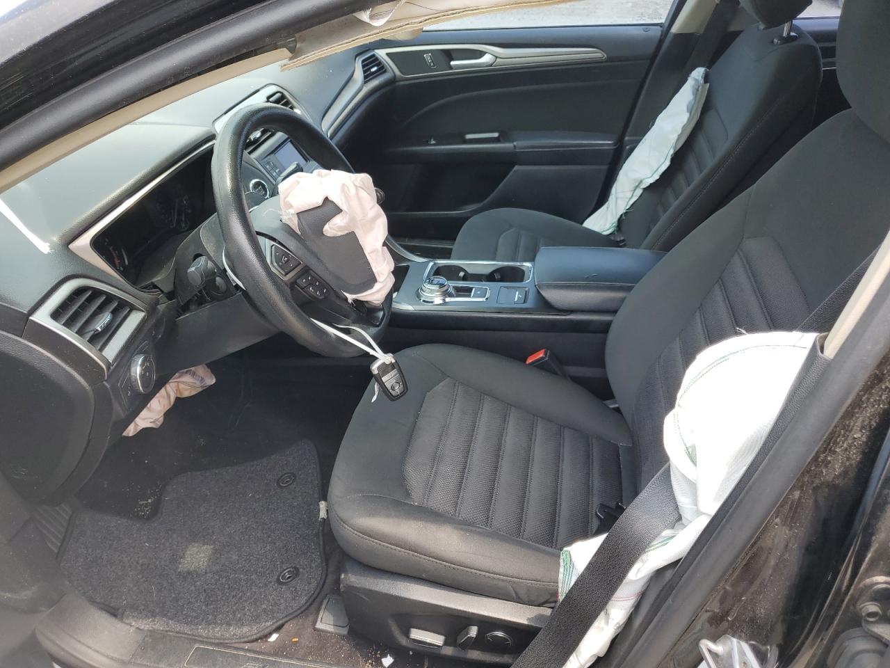 3FA6P0H78HR228529 2017 Ford Fusion Se