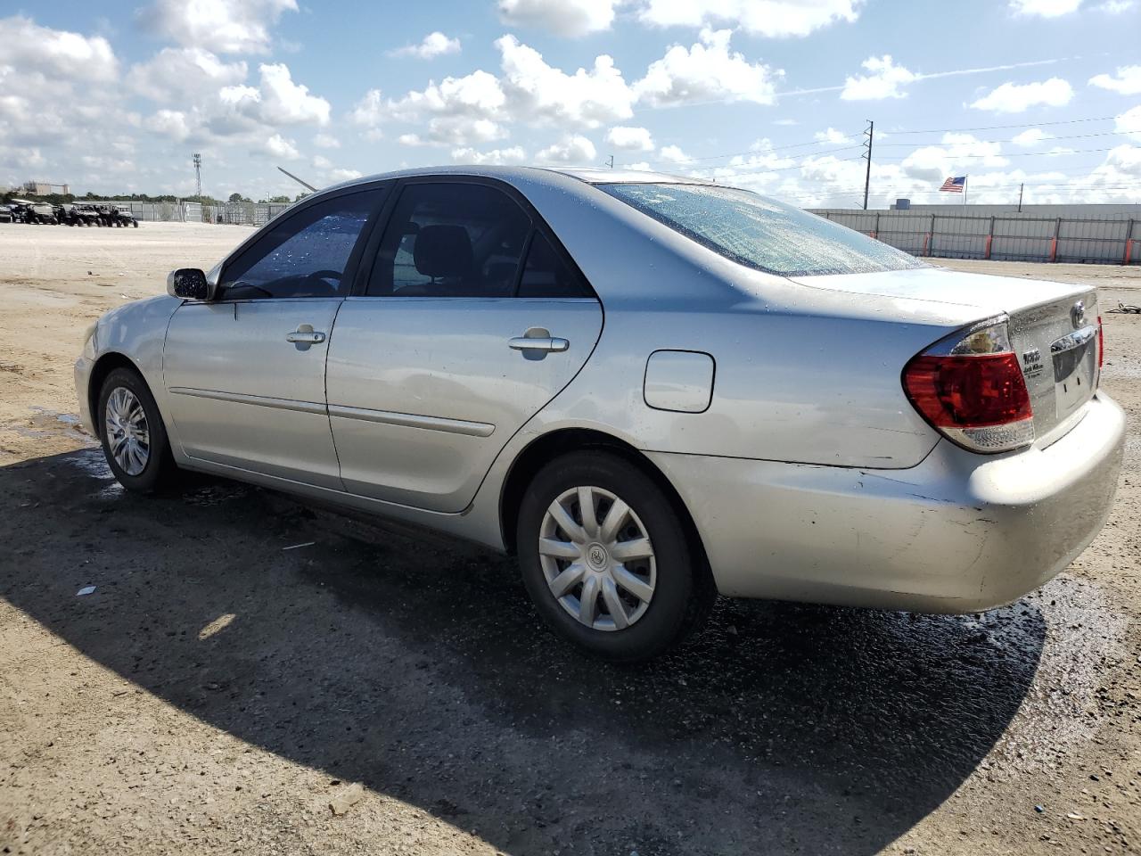 4T1BE32K85U099267 2005 Toyota Camry Le