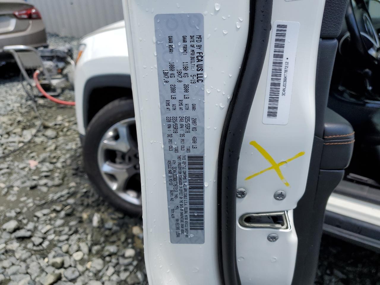 3C4NJDCB6KT787212 2019 Jeep Compass Limited