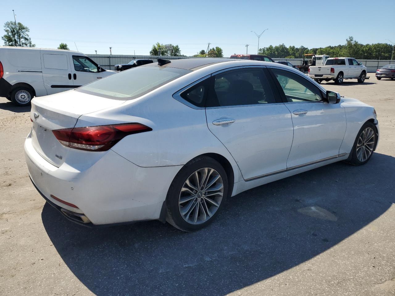 2016 Hyundai Genesis 3.8L vin: KMHGN4JE8GU133783