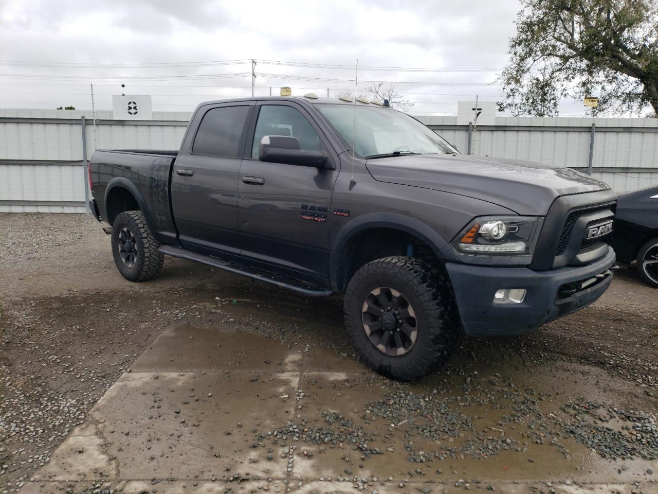 3C6TR5EJ4JG302798 2018 Ram 2500 Powerwagon