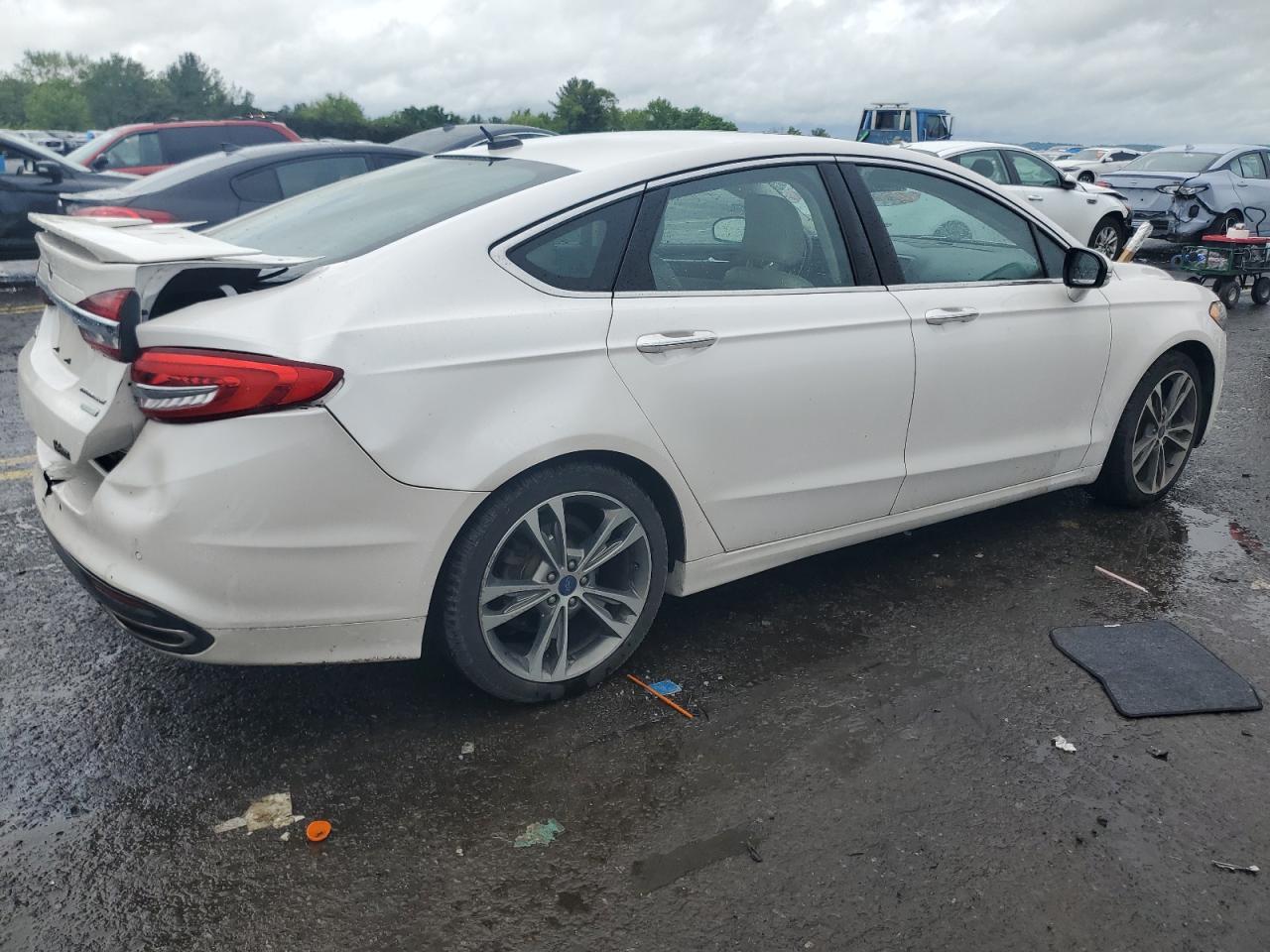 3FA6P0K93HR107384 2017 Ford Fusion Titanium