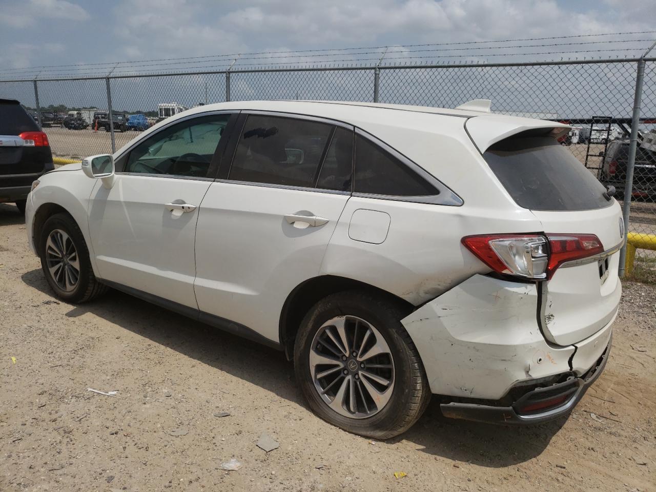 5J8TB3H76JL012102 2018 Acura Rdx Advance