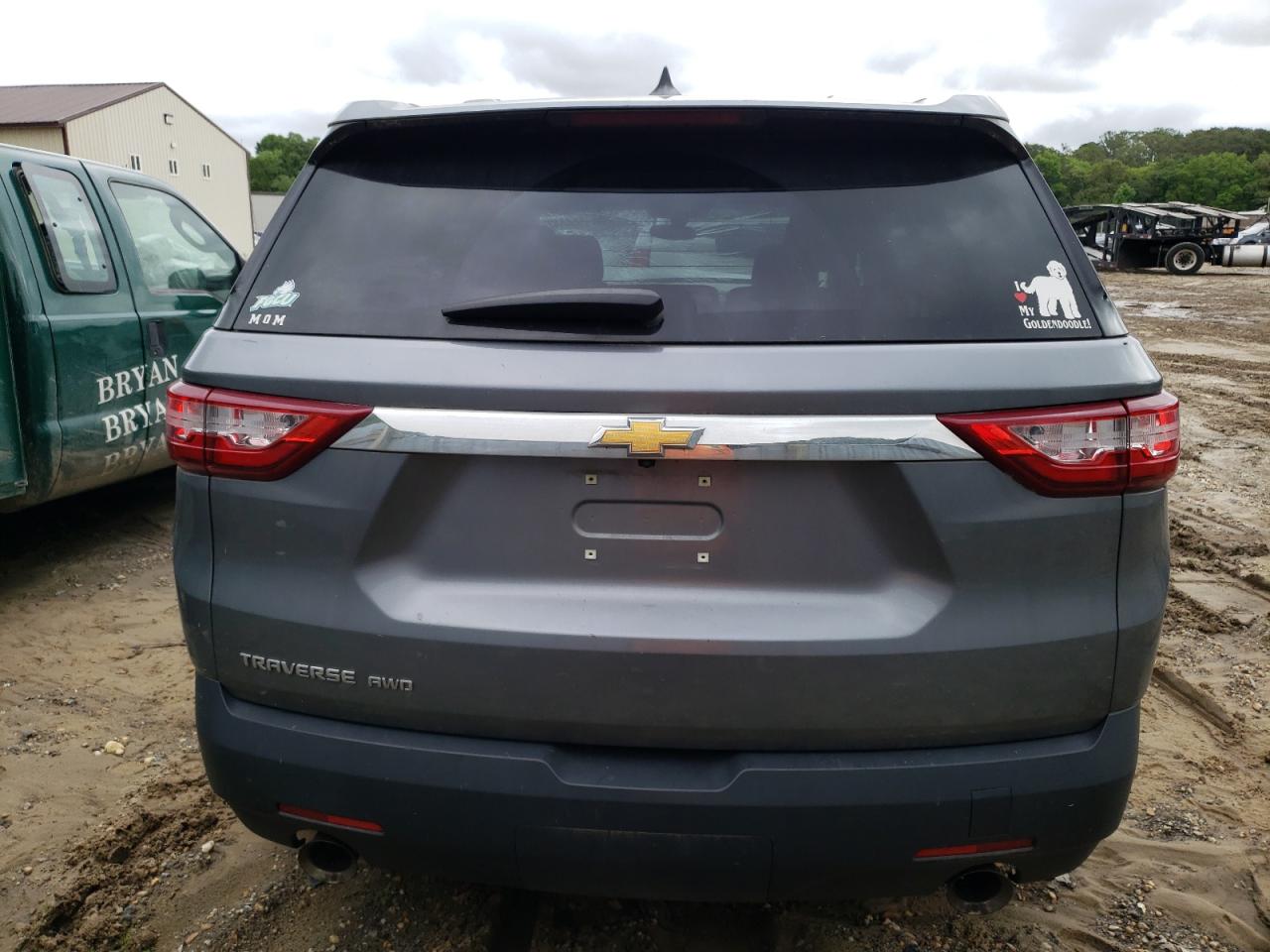 1GNEVFKW2KJ263929 2019 Chevrolet Traverse Ls