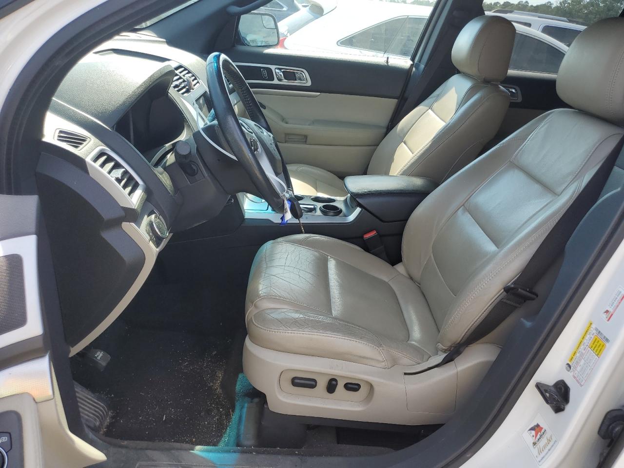 1FMHK7D89BGA09274 2011 Ford Explorer Xlt