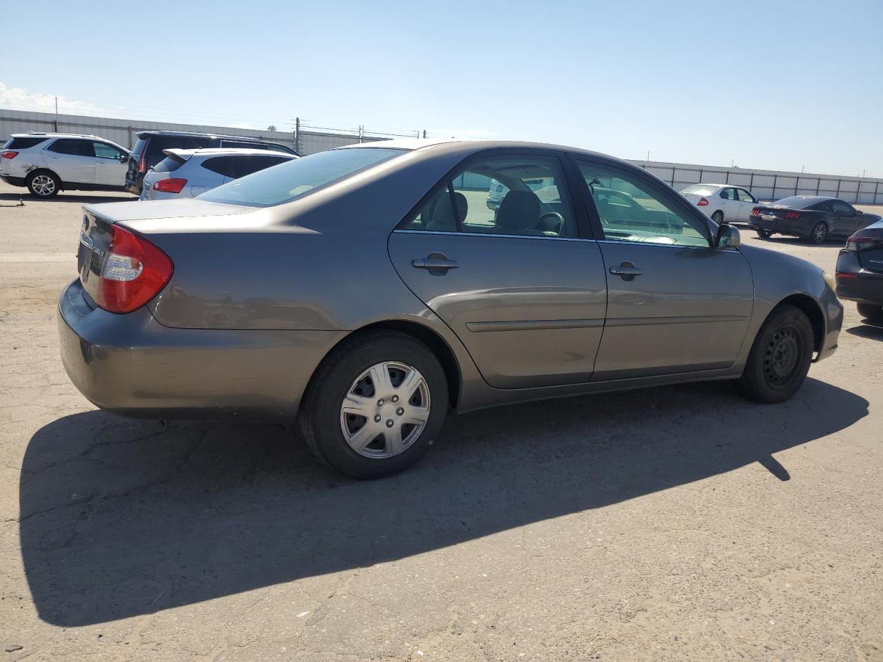 4T1BE32K74U809967 2004 Toyota Camry Le