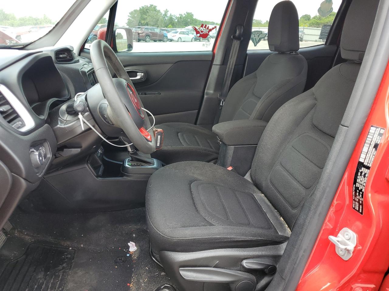 ZACNJABB6KPK86860 2019 Jeep Renegade Latitude