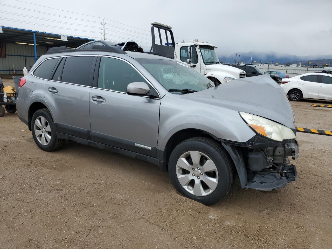 4S4BRBFC6A3326246 2010 Subaru Outback 2.5I Premium