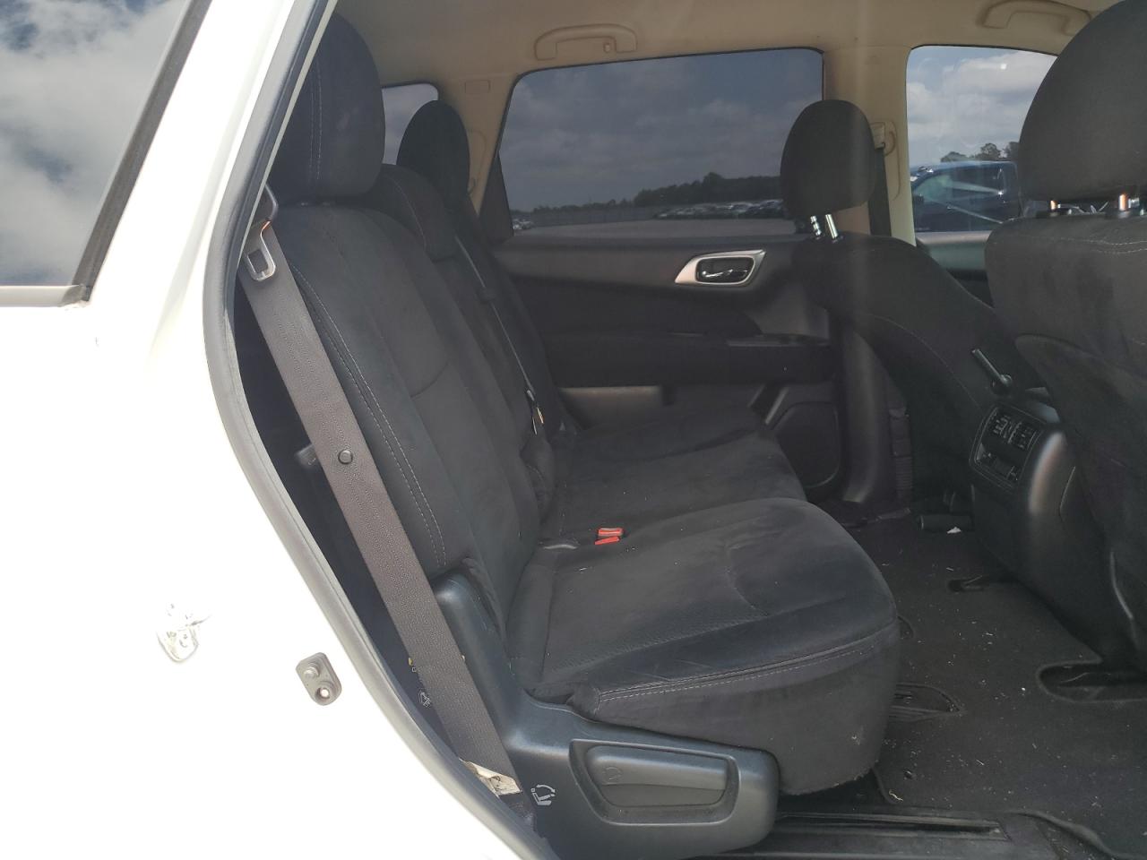 5N1AR2MM7GC624420 2016 Nissan Pathfinder S