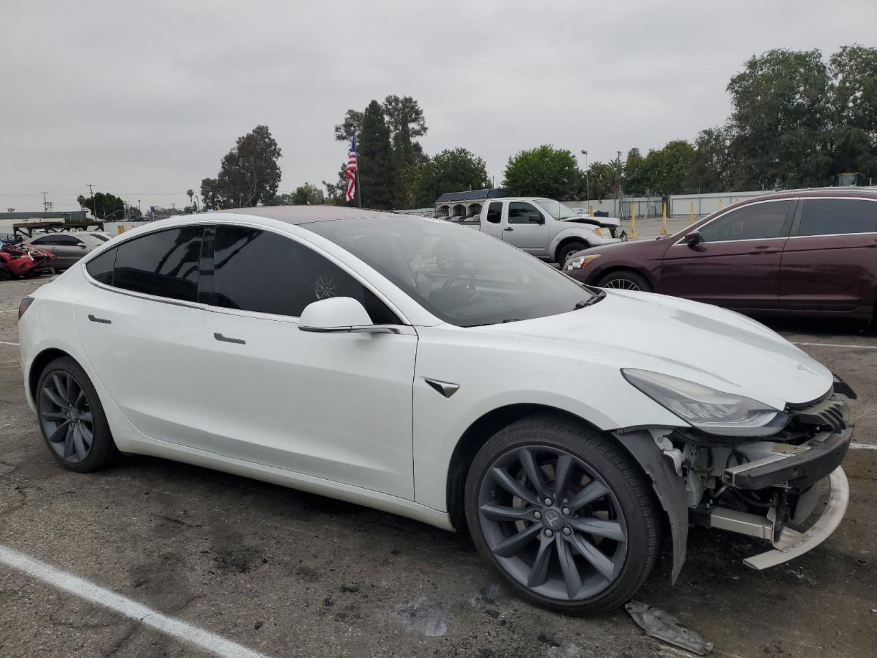 5YJ3E1EA0JF051538 2018 Tesla Model 3