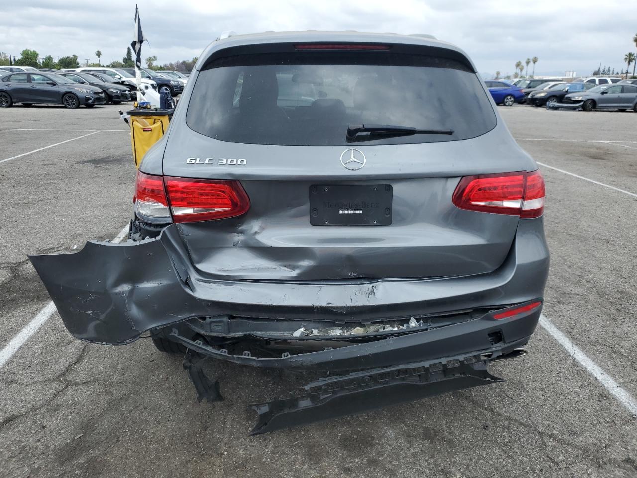 WDC0G4JB6JV072404 2018 Mercedes-Benz Glc 300