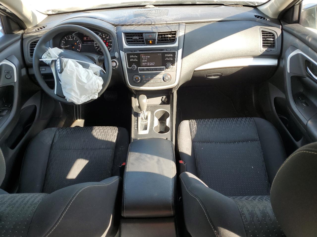 1N4AL3AP9GC261795 2016 Nissan Altima 2.5