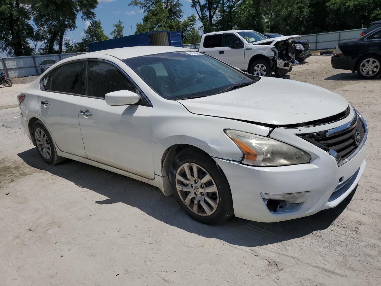 2015 Nissan Altima 2.5 vin: 1N4AL3AP9FC286615