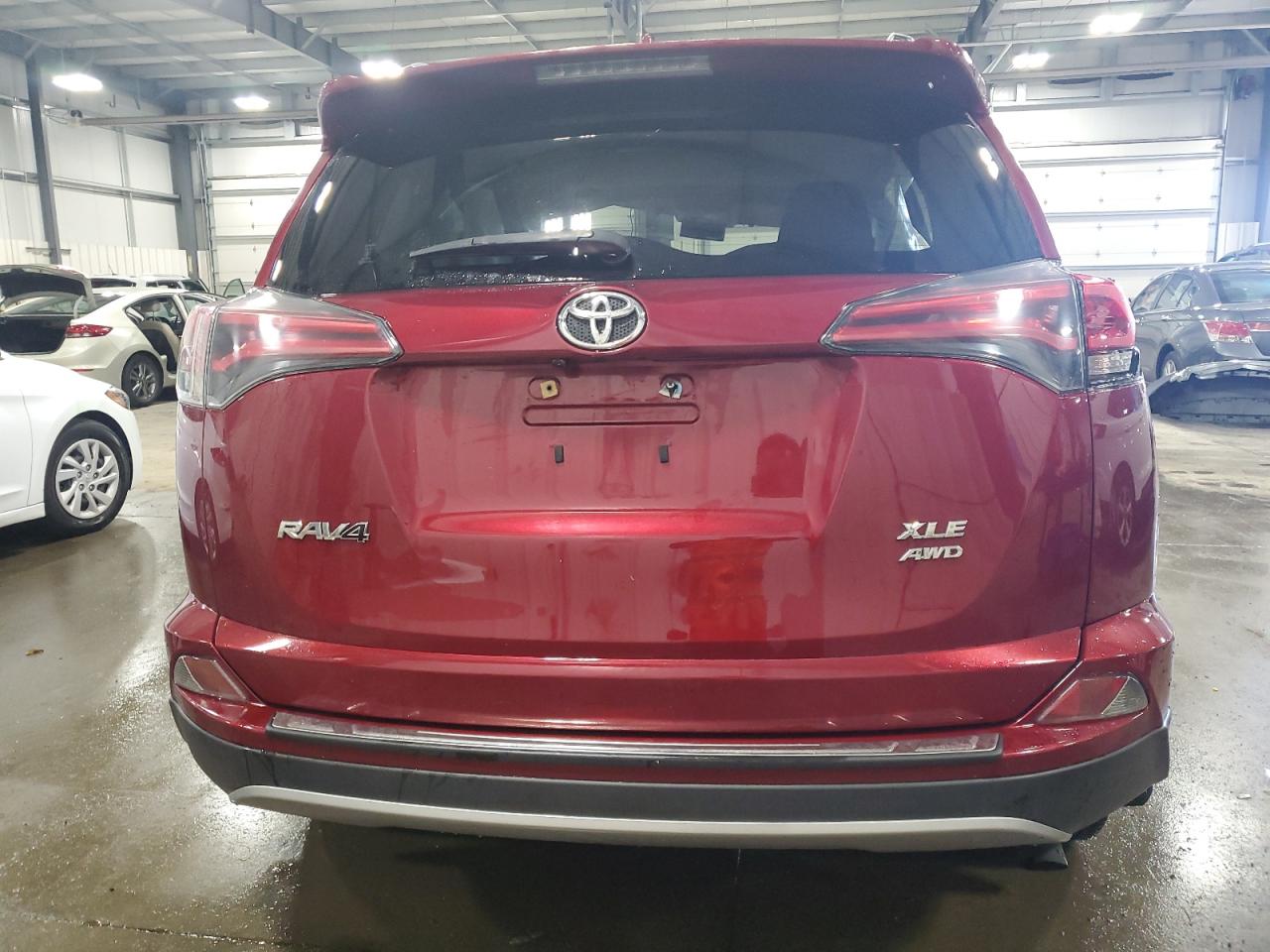 2018 Toyota Rav4 Adventure vin: JTMRFREV3JD222136