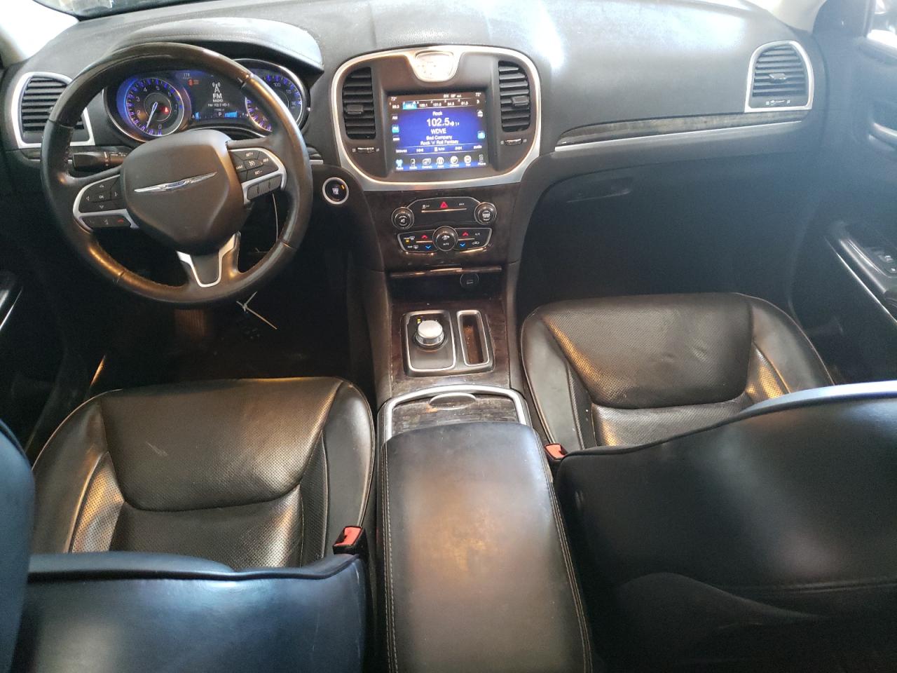 2C3CCAKG7GH111515 2016 Chrysler 300C