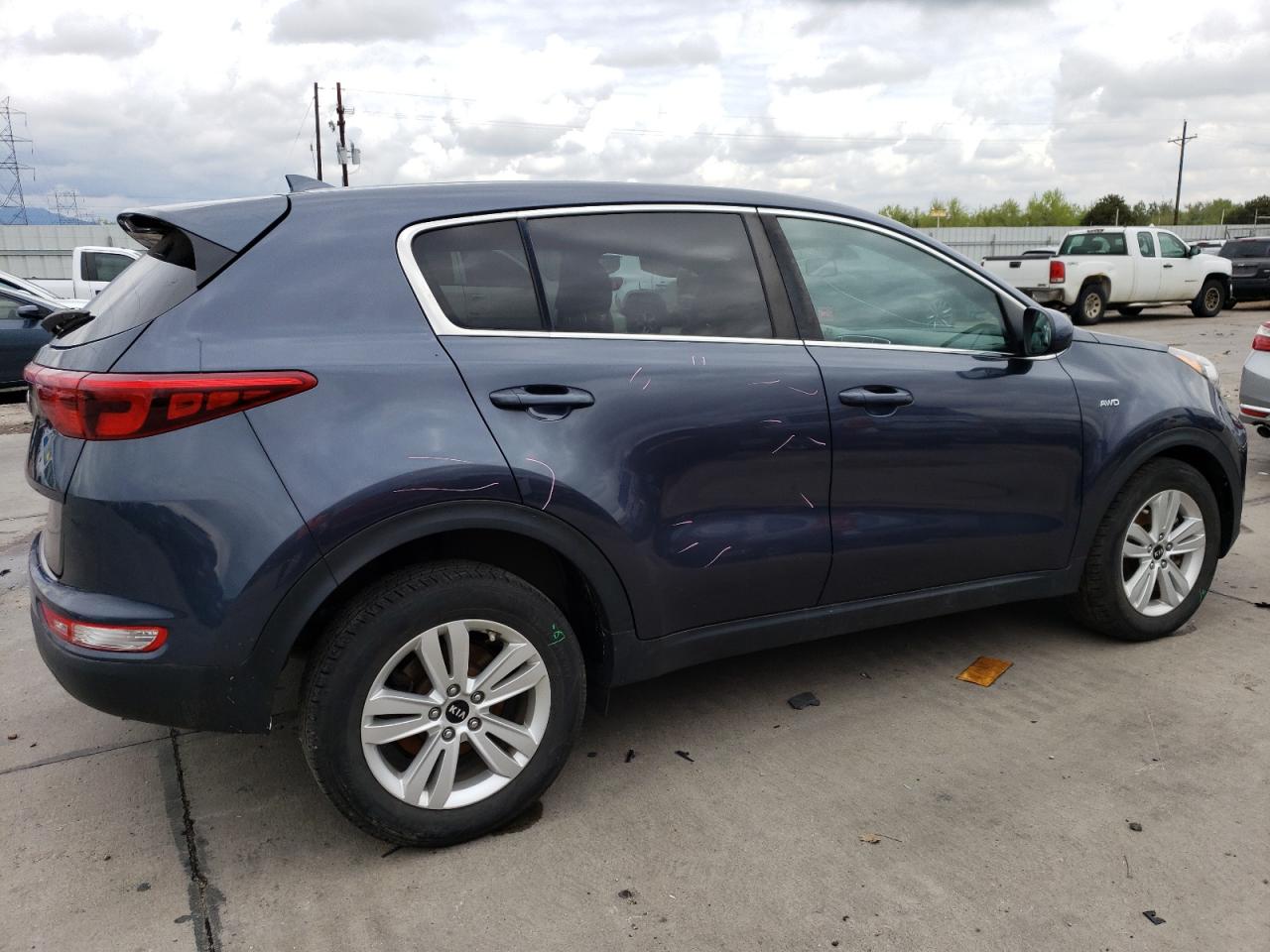 KNDPMCAC5K7560748 2019 Kia Sportage Lx